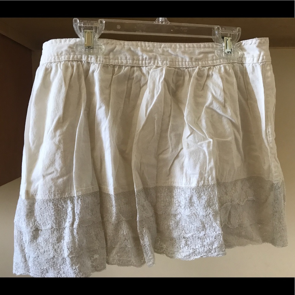 Aerie Skirt Cream with Lace Trim S
